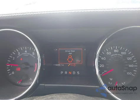 2015 Ford Mustang V6 z USA, uszkodzony, nr VIN 1FA6P8AMXF5334690